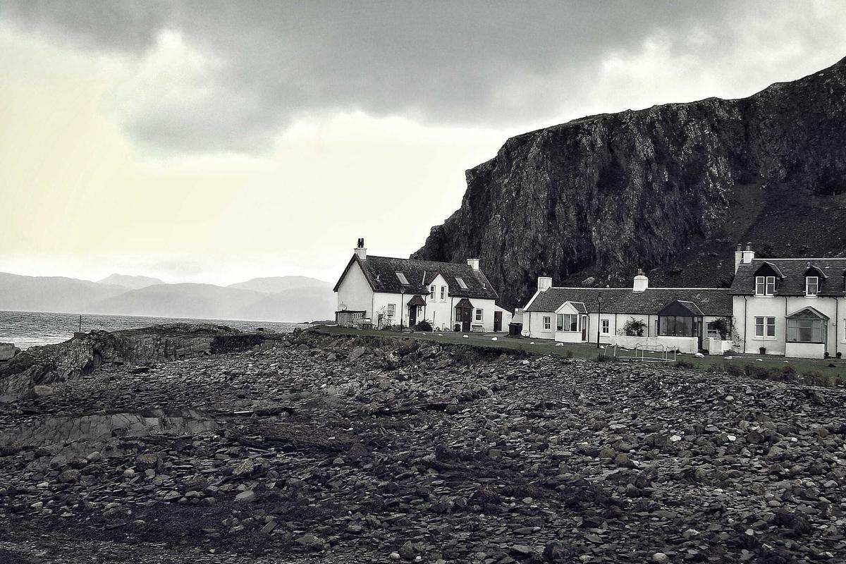 10 Rekomendasi Laptop AI Terbaik [Mendukung Produktivitas] (Terbaru Tahun 2026)