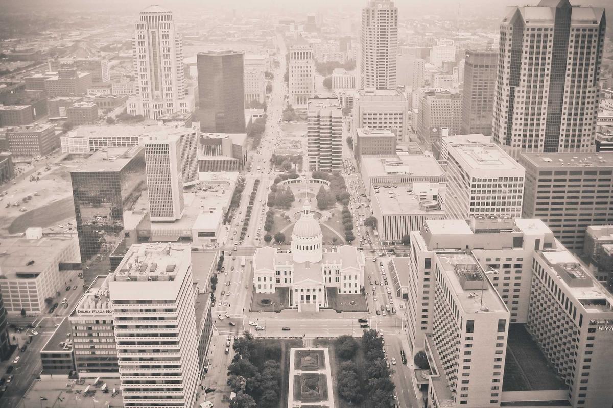 Rekomendasi laptop terbaik 2026: Spesifikasi & harga